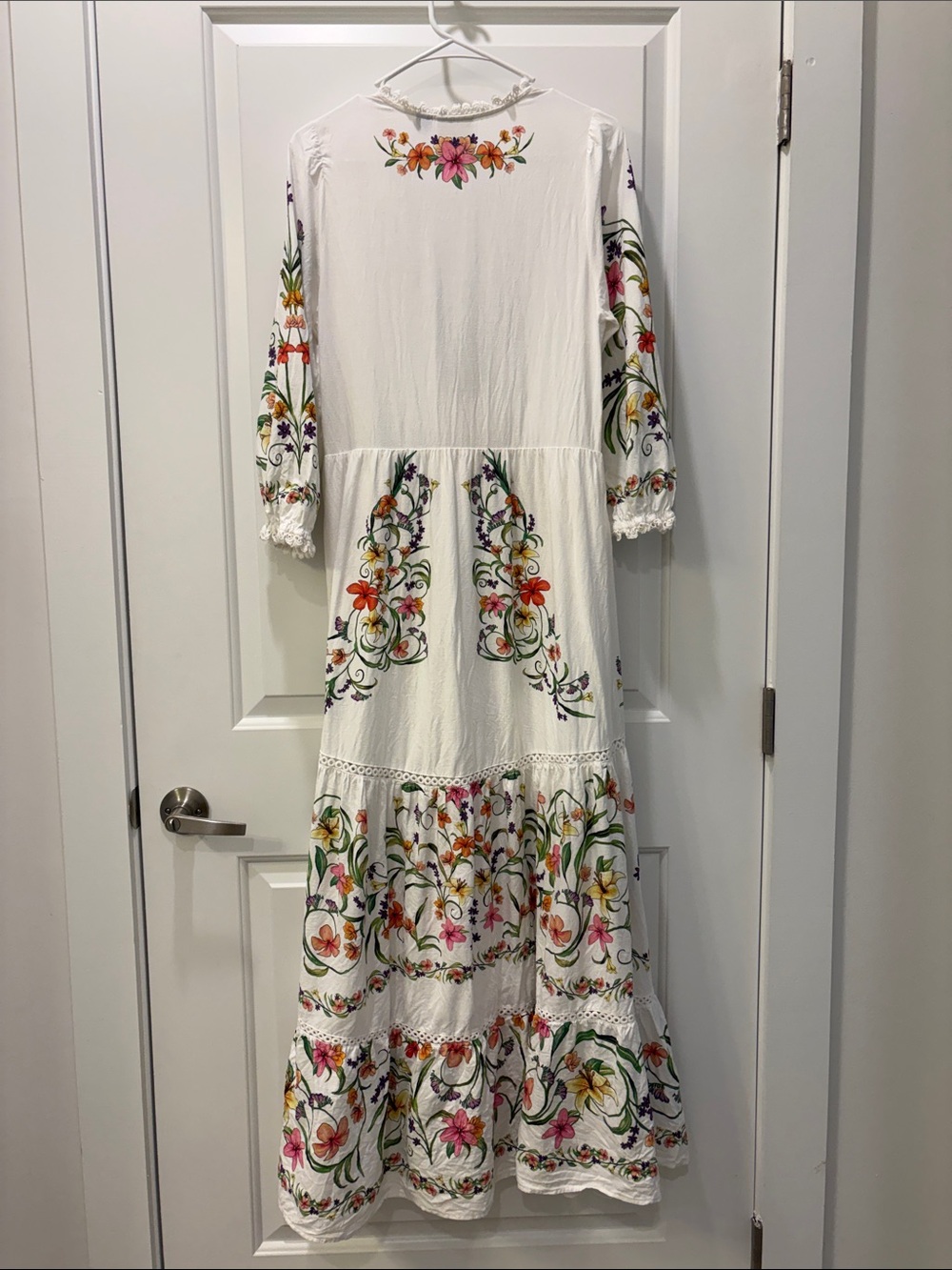 Farm Rio x Anthropologie Cutout Floral Maxi Dress Size M - Picture 9 of 16